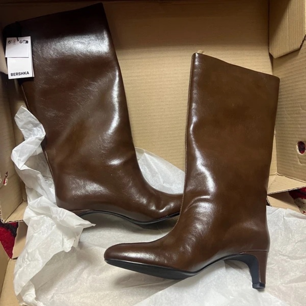Bershka Dark Brown Heeled Boots